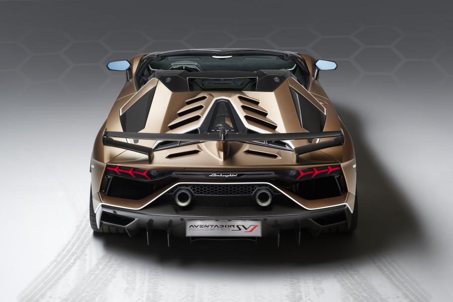  Lamborghini Aventador SVJ Roadster 2019 года  (WW) (фото 5 из 37)